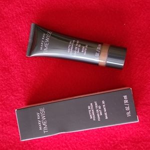 New Mary Kay Matte 3D Foundation Bronze 170C